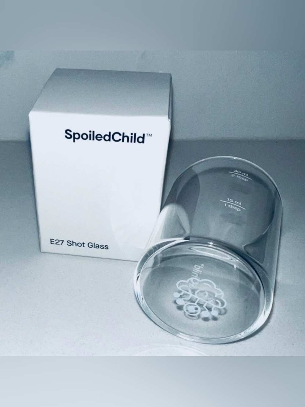 Spoiled Child E27 measuring glass